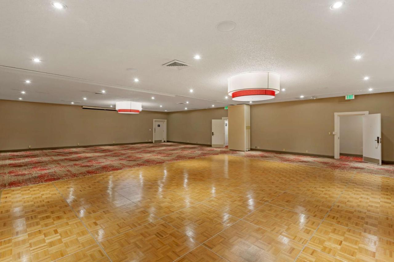 Best Western Plus Burley Inn & Convention Center Экстерьер фото